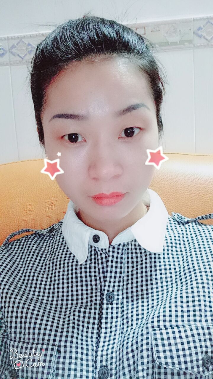 朱女士照片