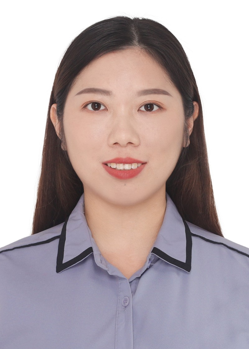 黎女士照片